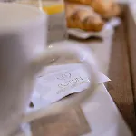 Botun Luxury 公寓 希贝尼克